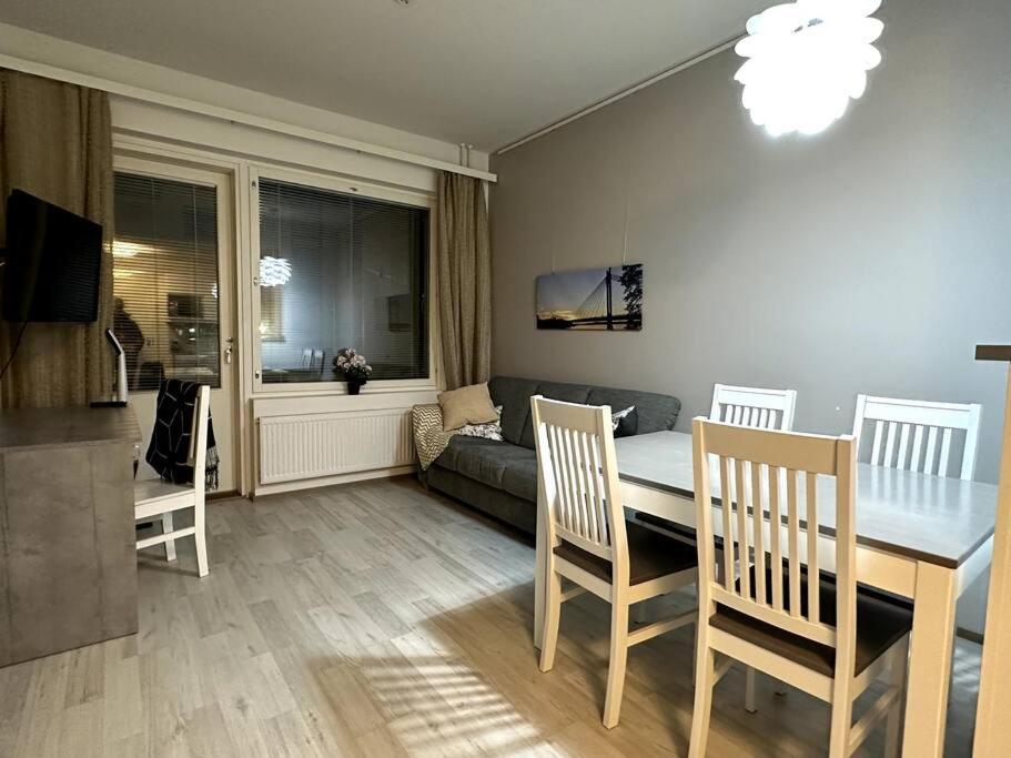 Quality Apt In The City Center For 5 - Brand New 로바니에미 외부 사진