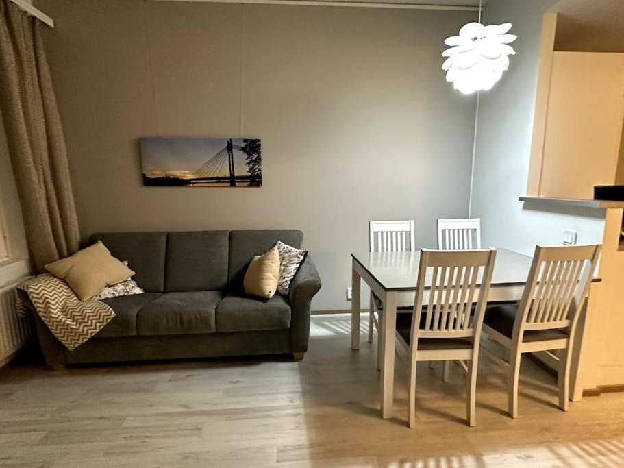 Quality Apt In The City Center For 5 - Brand New 로바니에미 외부 사진